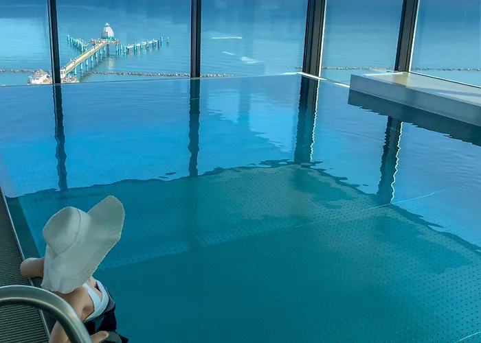 First Im First Sellin, Penthouse Paradies Am